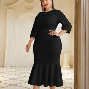 NWOT SHEIN Modely Plus Hollow Out Raglan Sleeve Mermaid Hem Dress Sz 0XL.